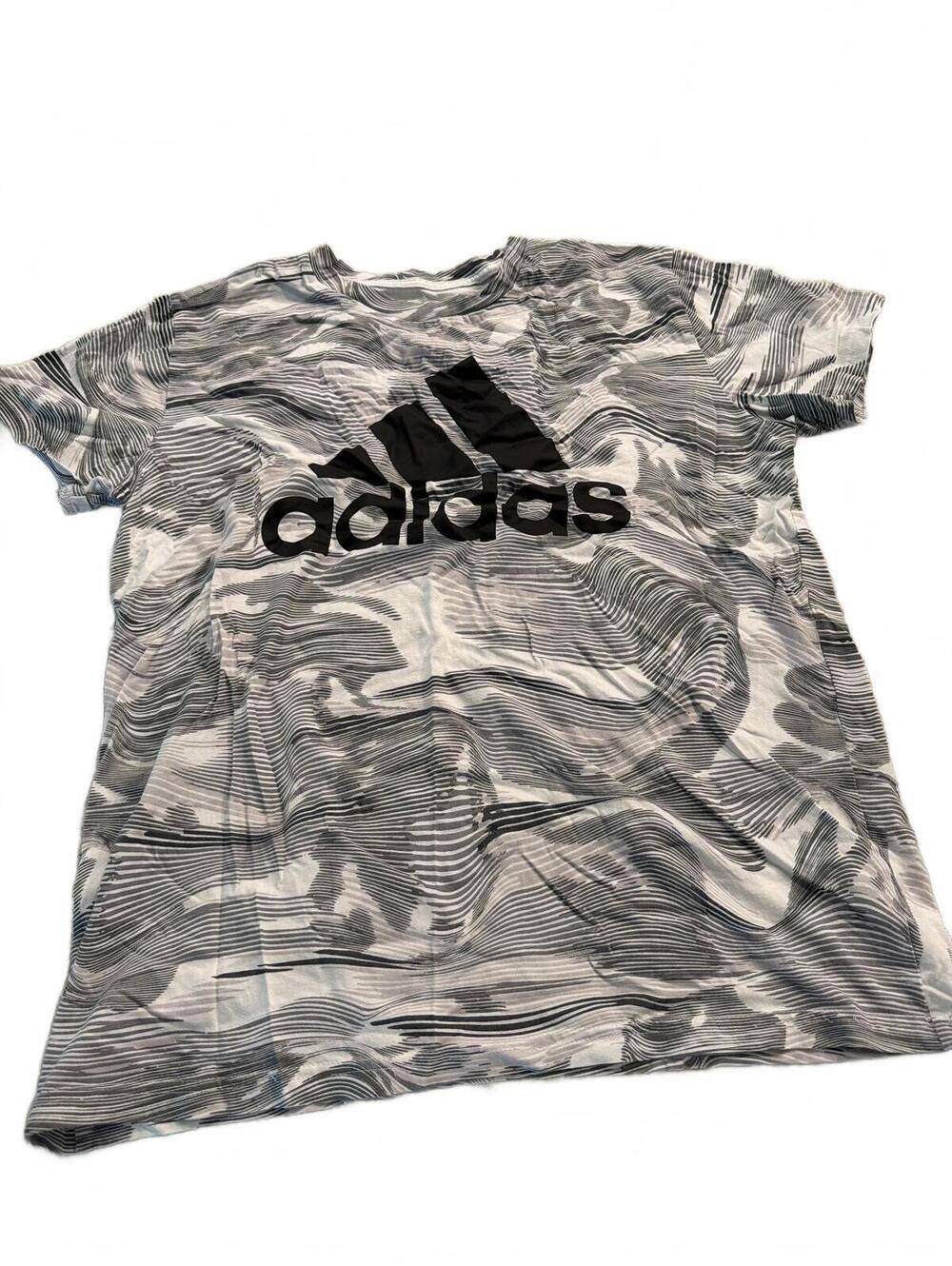 adidas Boys XL T-Shirt Gray Graphic Print